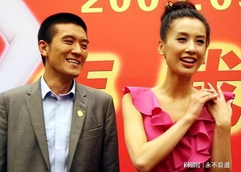 杨子与黄圣依，婚姻背后的故事——爱情未领证的波折